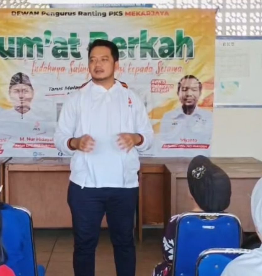 Fraksi PKS Depok, Aleg PKS Depok Hengky dan DPRA Mekarjaya Gelar Sembako Murah