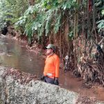 Imam Musanto Ajak Warga RW 17 Depok Bersihkan Sungai untuk Cegah Banjir