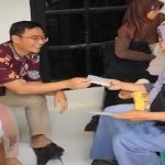 Ade Supriyatna Dorong Anak-anak di Depok Terus Sekolah, Ibu-ibu Doakan yang Terbaik